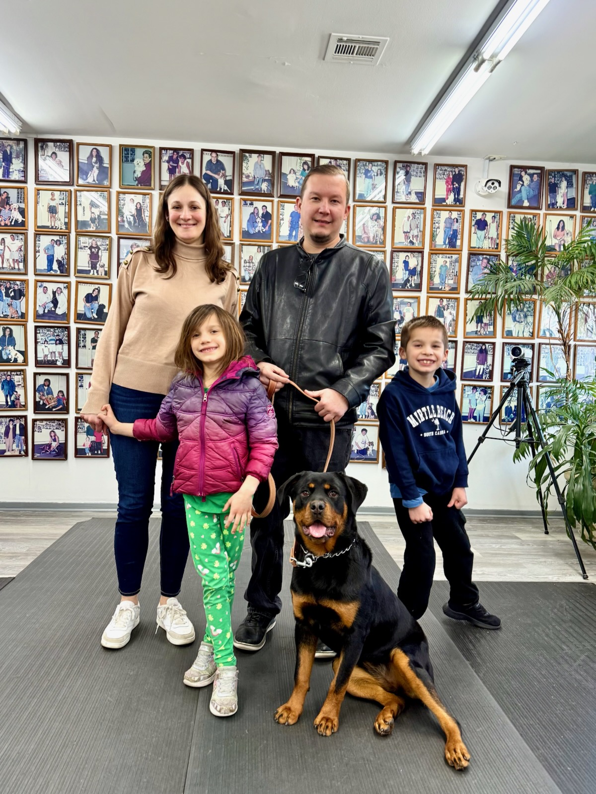Testimonials 9 - Satisfied dog owner picking up trained dog at Dan Gentile center
