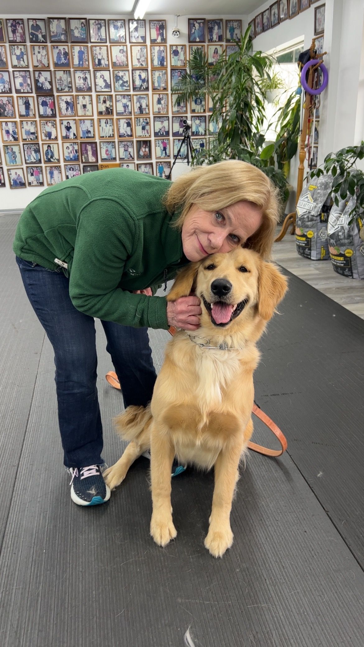 Testimonials 6 - Owner hugging trained Golden Retriever at Dan Gentile center
